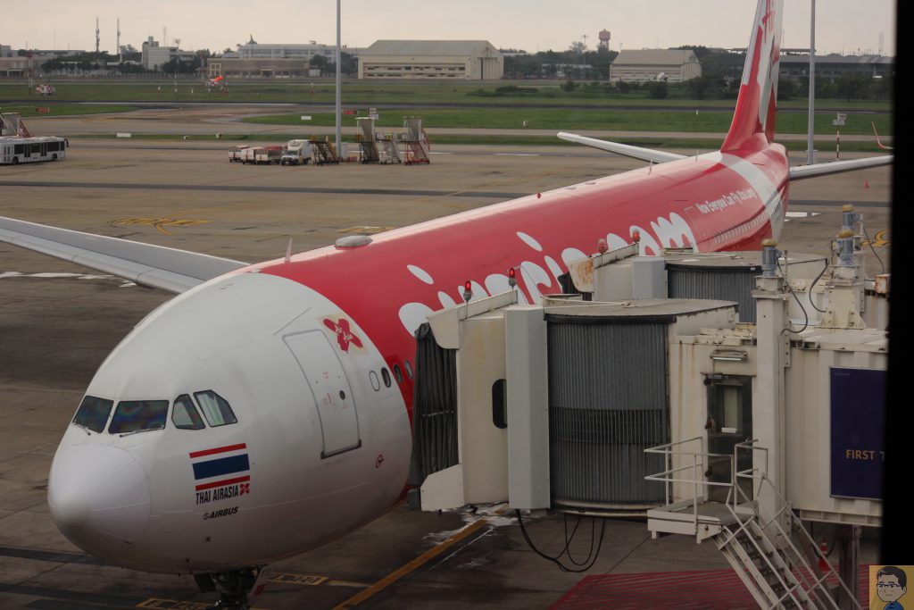 タイ エアアジアx Xj606便 バンコク ドンムアン国際空港発 成田空港行 搭乗記 座席 機内食 荷物等 たまねこトラベル